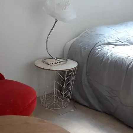 Triplex Confort, Plein Centre En Anjou *