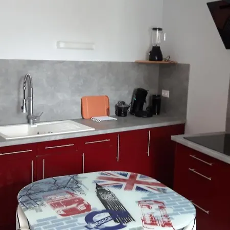 Triplex Confort, Plein Centre En Anjou Apartmán Baugé