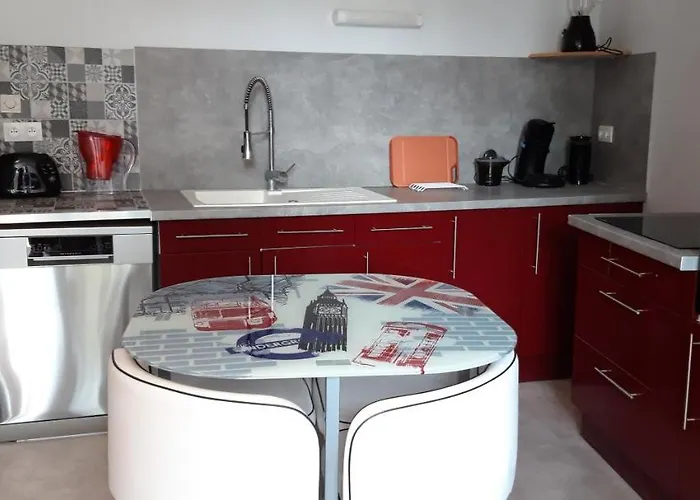 Triplex Confort, Plein Centre En Anjou شقة Baugé