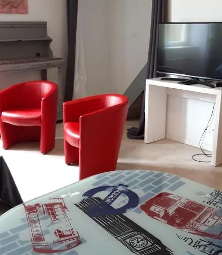 Triplex Confort, Plein Centre En Anjou شقة Baugé